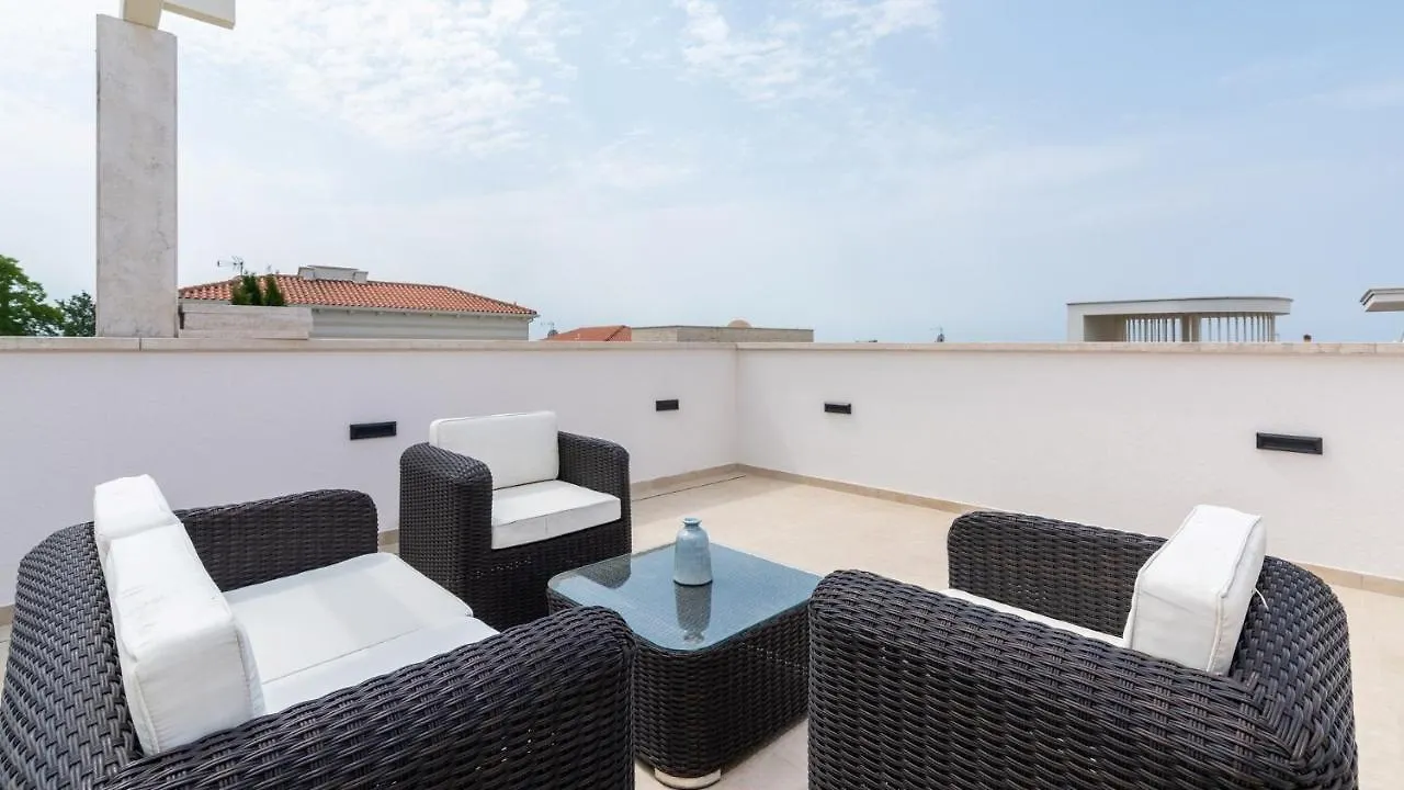 Πανσιόν Villa Rafaelle Tar-Vabriga