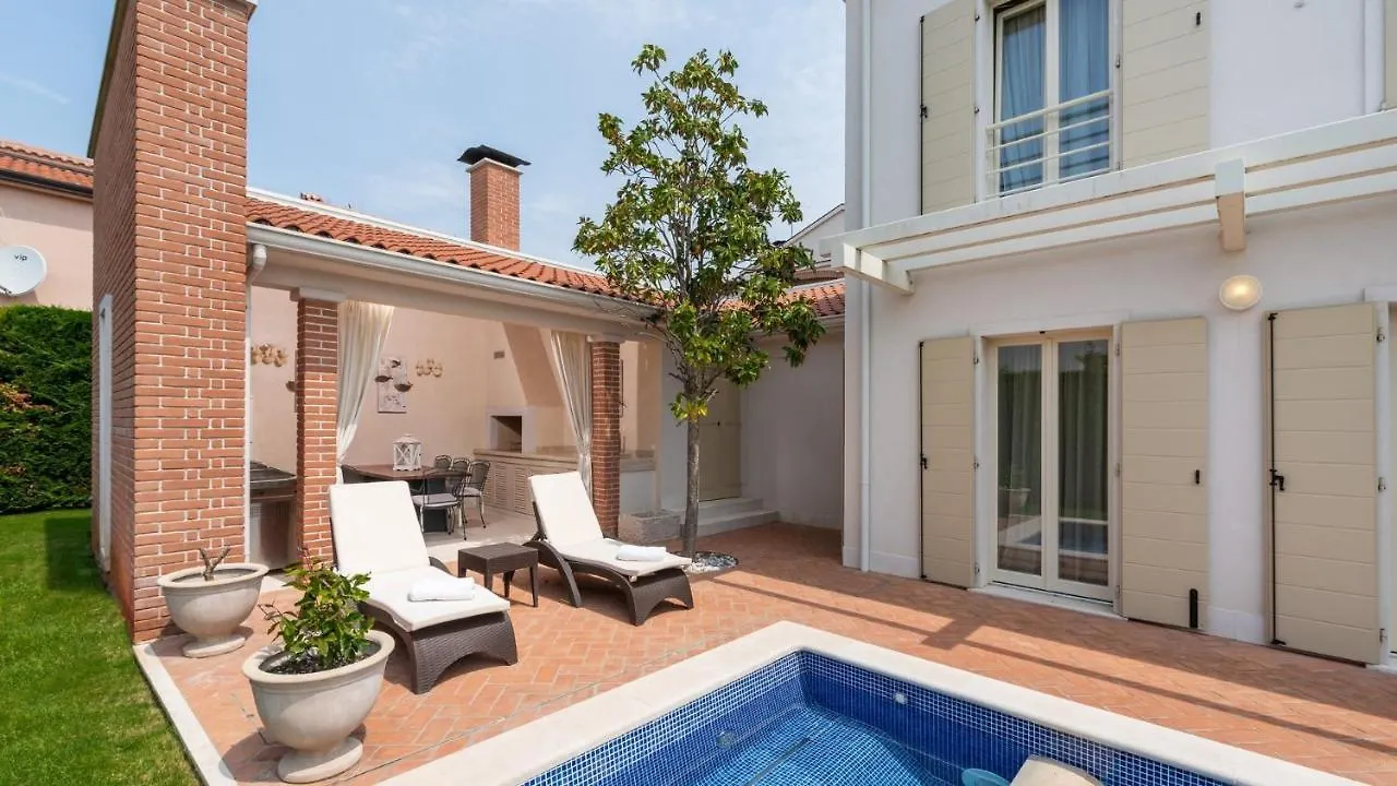 Guest house Villa Rafaelle Tar-Vabriga