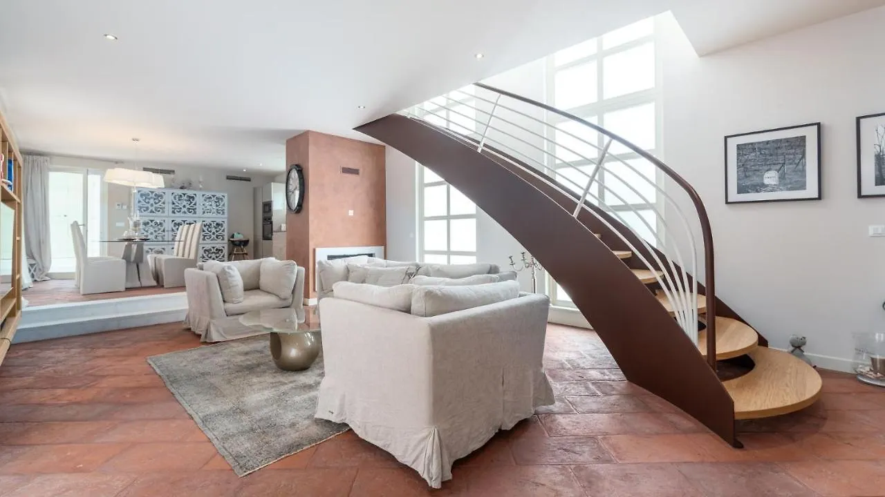 Villa Rafaelle Tar-Vabriga Guest house